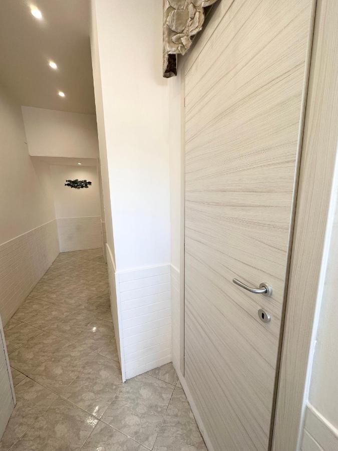 Airport Seaview Rooms Nápoly Kültér fotó