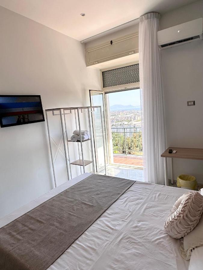 Airport Seaview Rooms Nápoly Kültér fotó