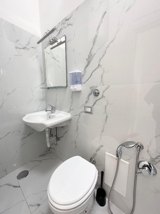 Airport Seaview Rooms Nápoly Kültér fotó
